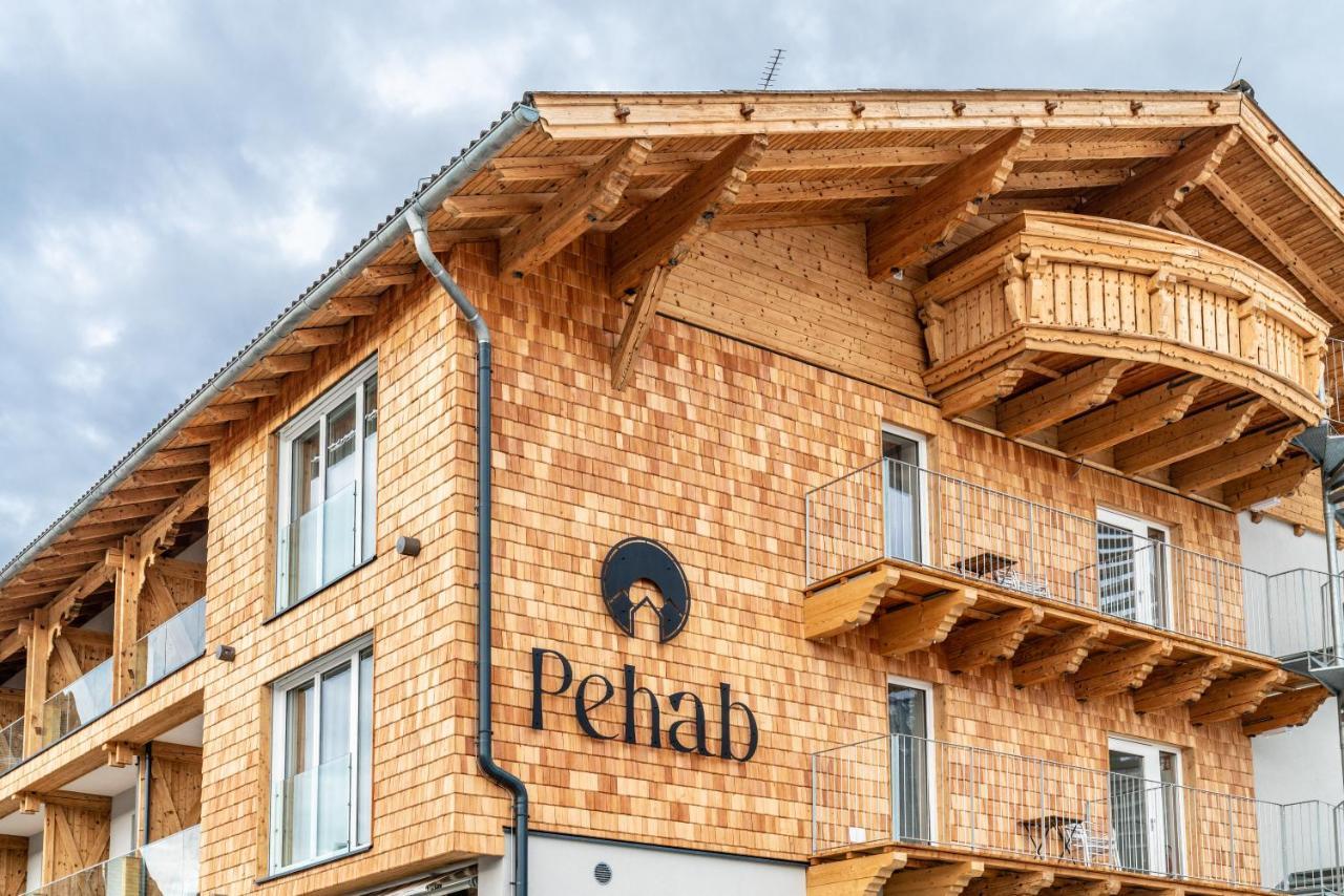 Aktivhotel Pehab Ramsau am Dachstein Bagian luar foto