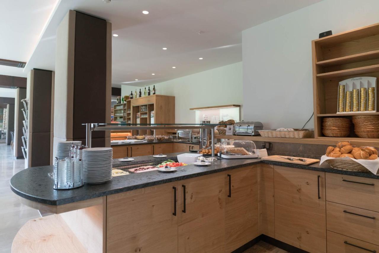 Aktivhotel Pehab Ramsau am Dachstein Bagian luar foto
